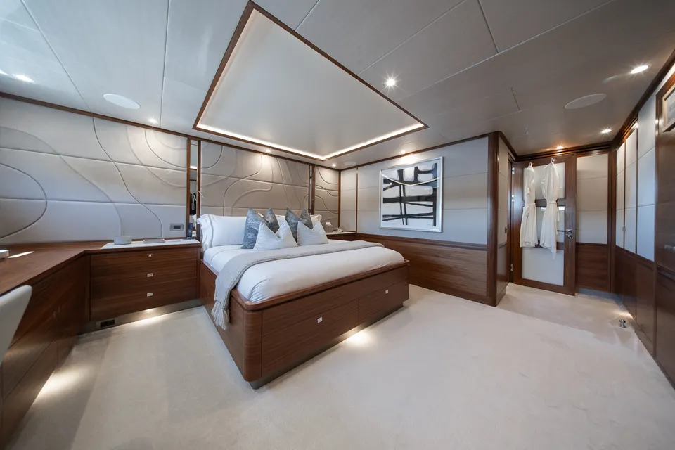 M/Y Belle, VIP stateroom