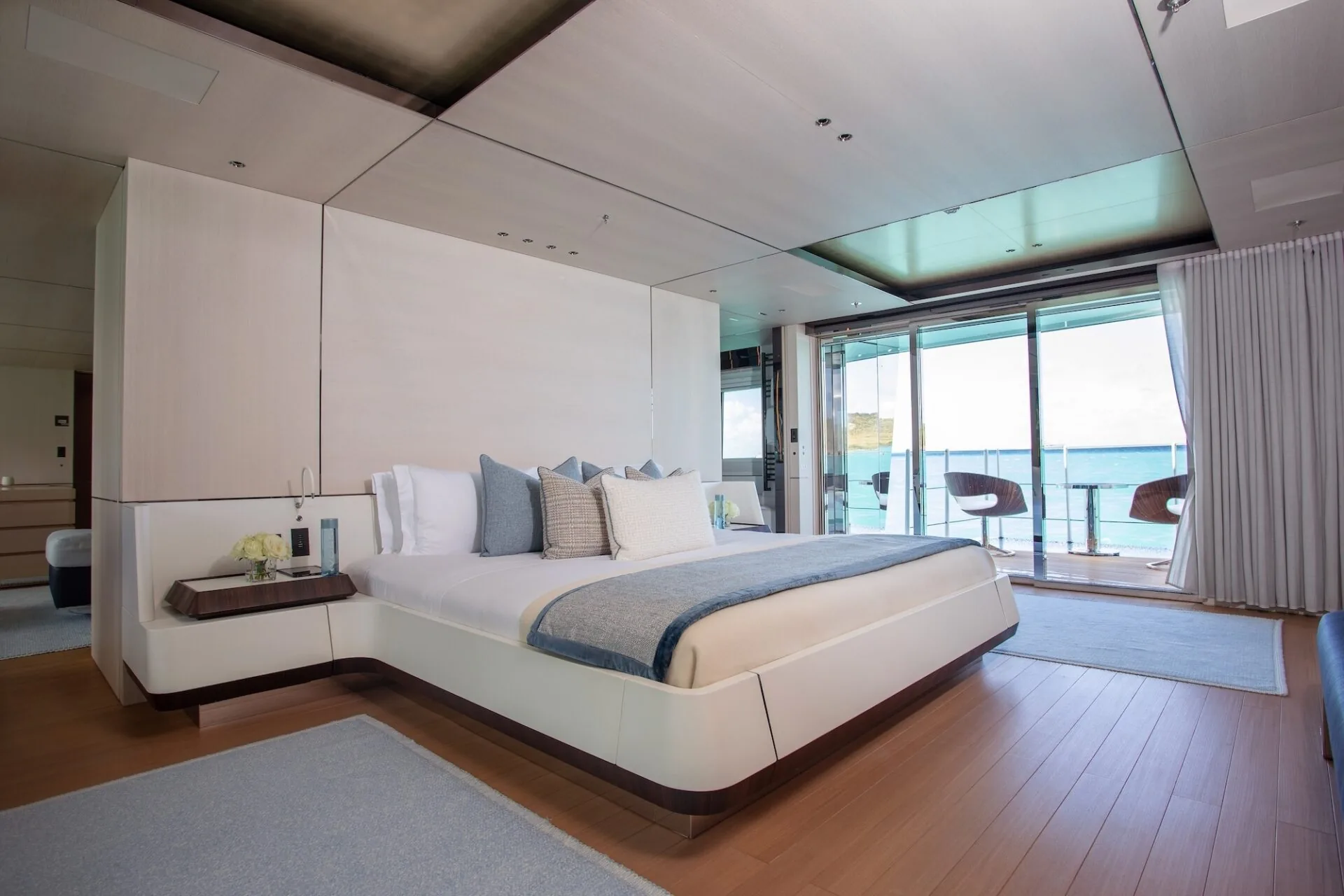 Kamalaya, frame 7