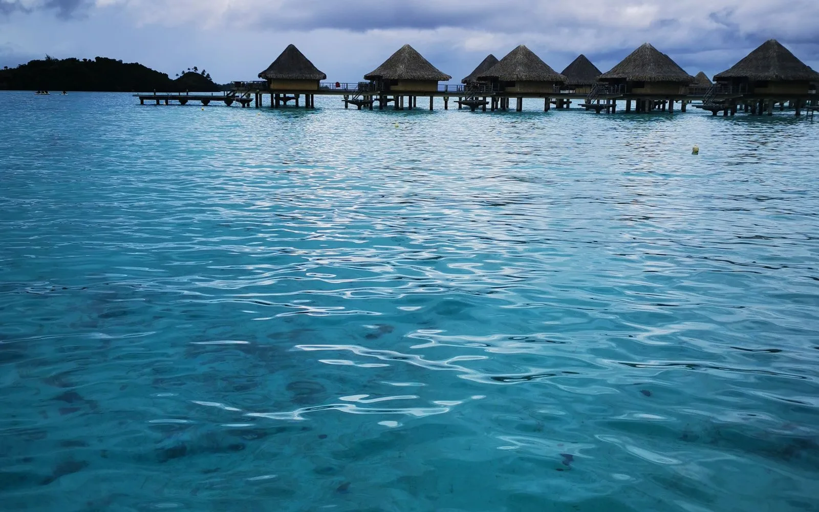 Overwater bungalows on the Bora Bora lagoon