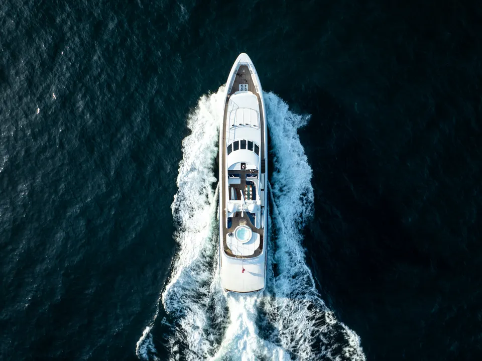 M/Y Lumir's wake from above