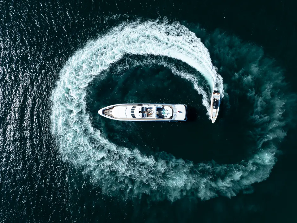M/Y Lumir, Aerial of the tender circling Lumir