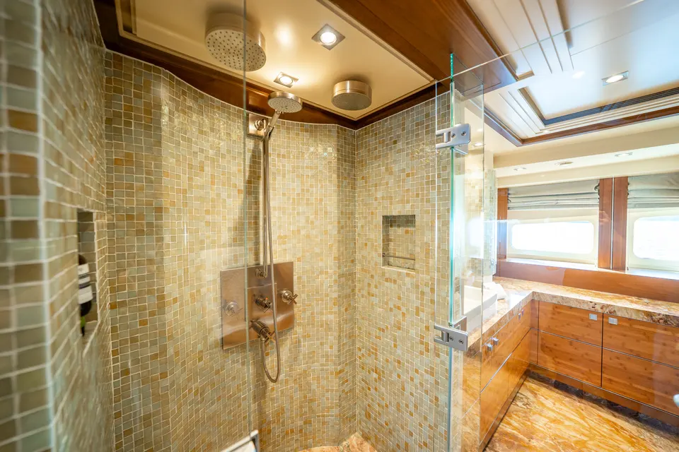 M/Y Lumir, Mosaic-tiled shower