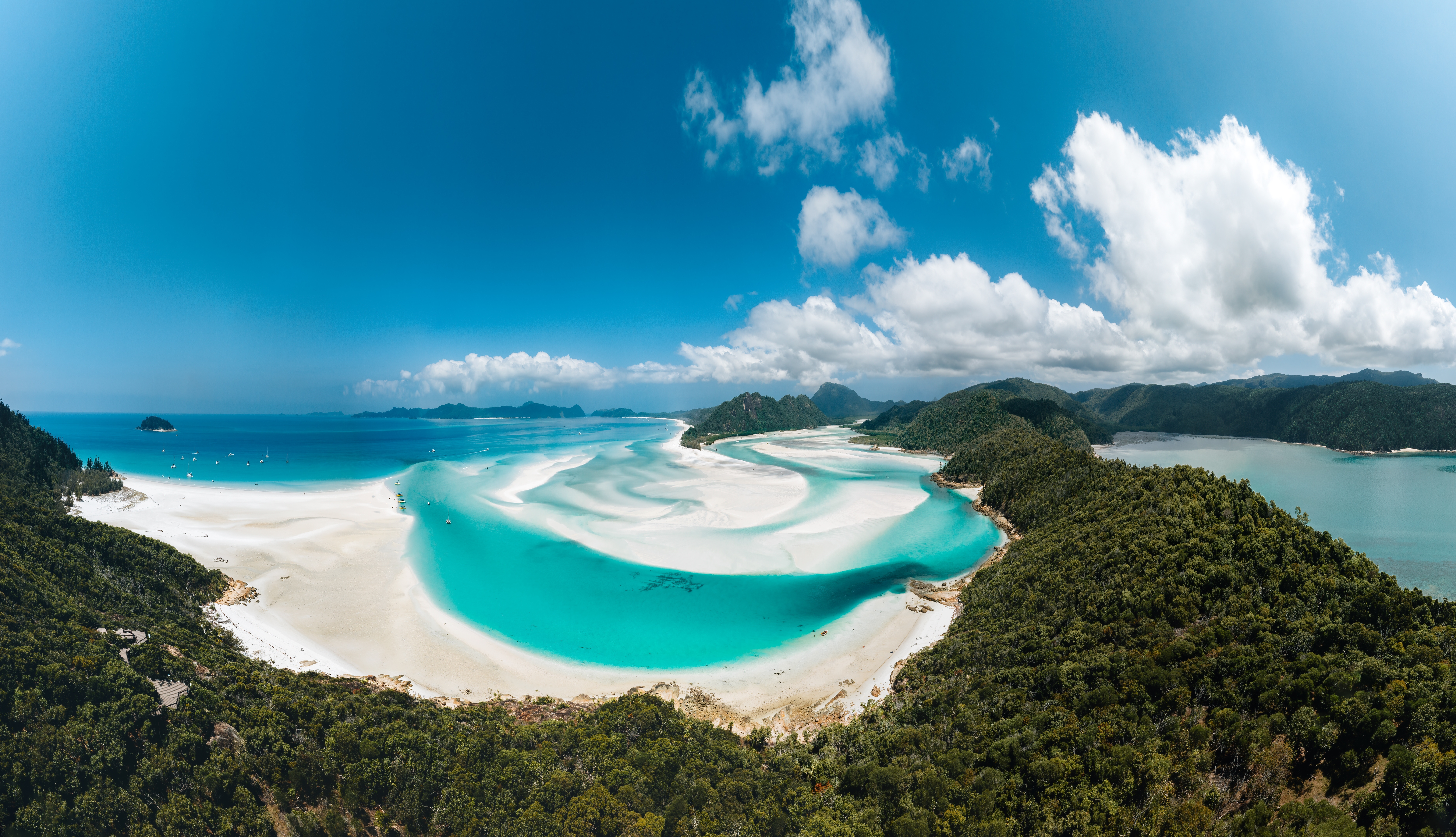 Aerial,Drone,View,Of,Whitehaven,Beach,In,The,Whitsundays,,Queensland,